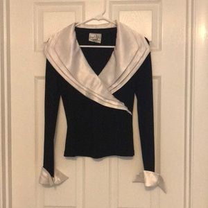 Joseph Ribkoff size 4 gorgeous tuxedo collar blouse with French cuffs.